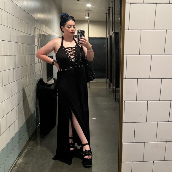 Tristania Maxi Halter Dress XL - Picture 8 of 8